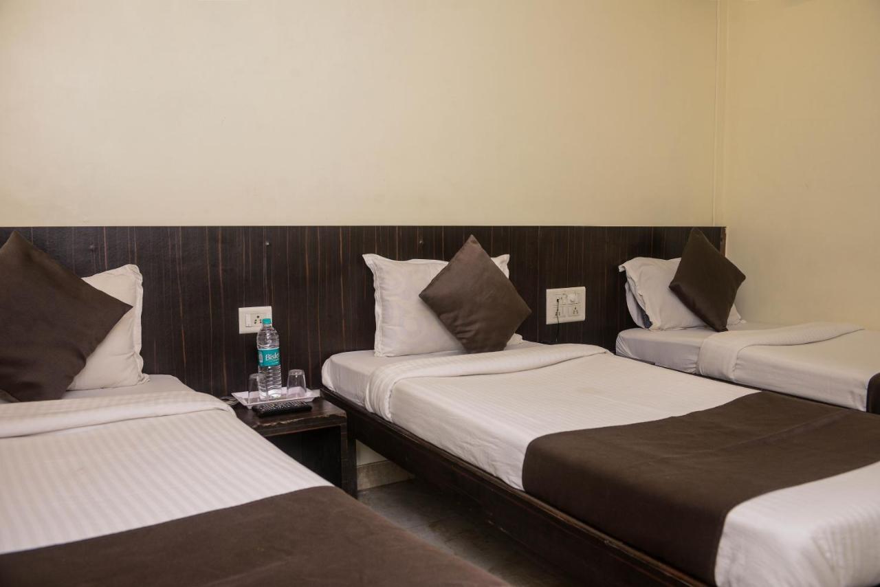 Hotel National Bombaj Zewnętrze zdjęcie